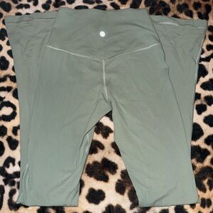 Lululemon mini flare